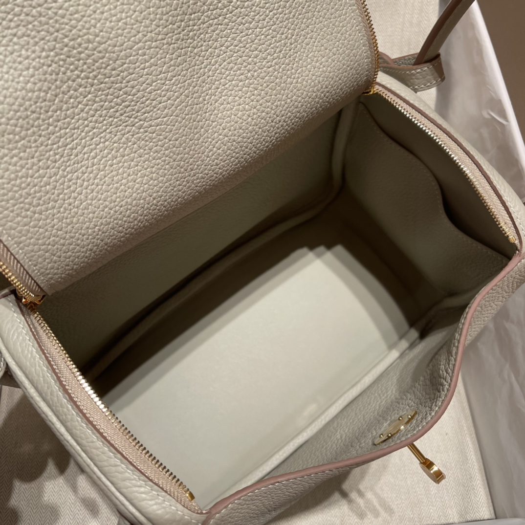 에르메스 린디백26 화이트 금장 끌레망스 가죽